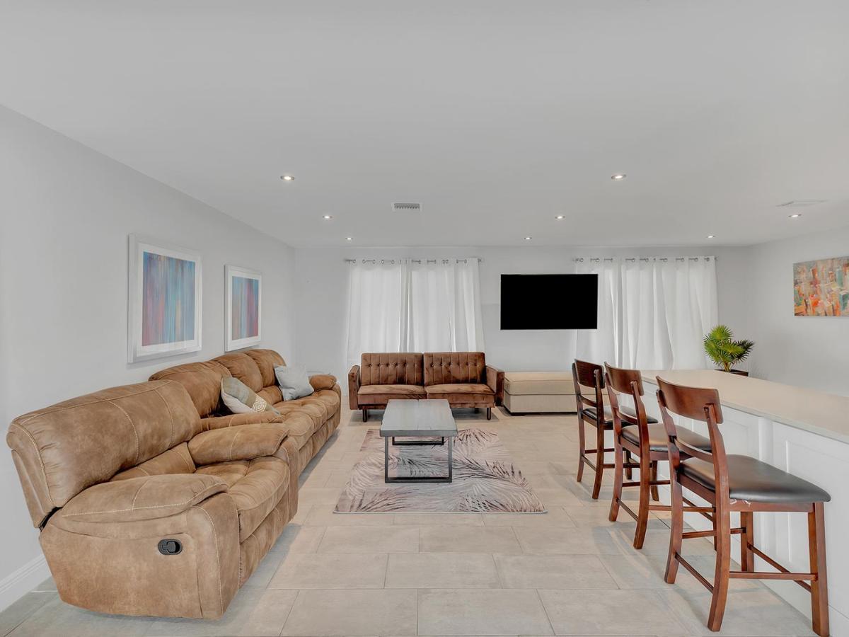 Supervilla - 3Br/2Ba - Pool - Walk To Beach Hollywood Eksteriør billede