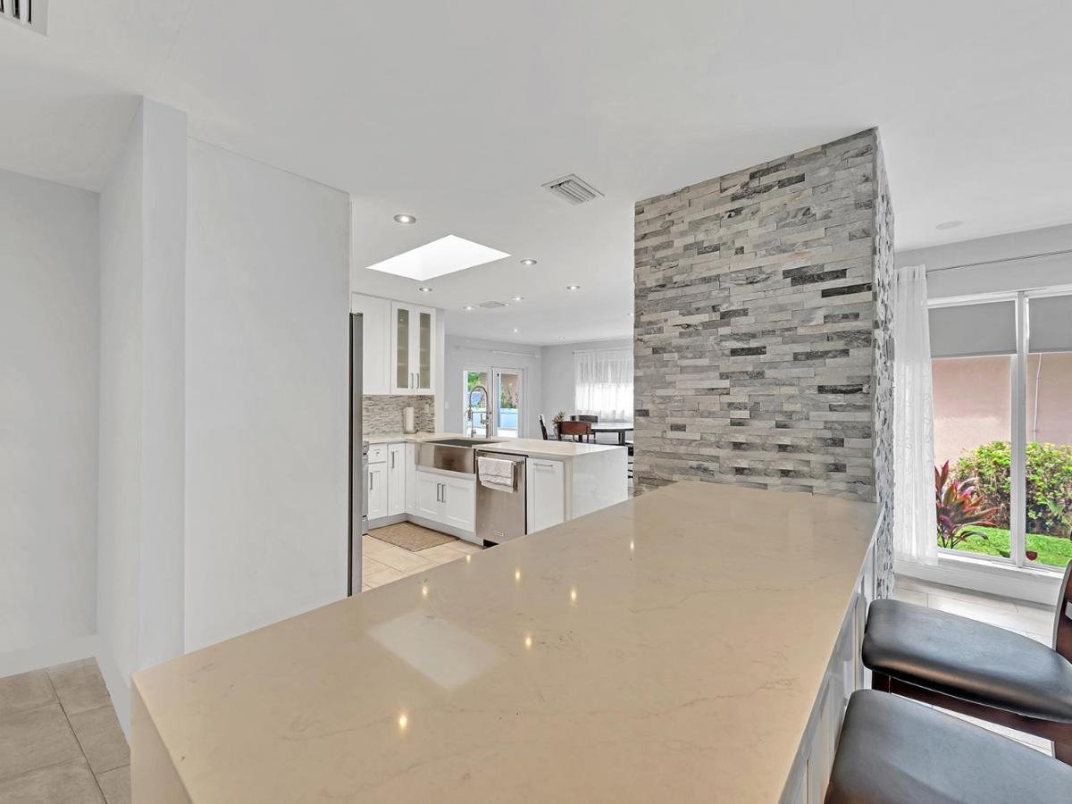 Supervilla - 3Br/2Ba - Pool - Walk To Beach Hollywood Eksteriør billede