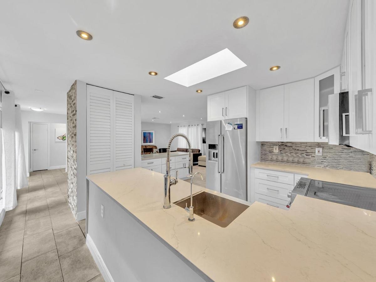 Supervilla - 3Br/2Ba - Pool - Walk To Beach Hollywood Eksteriør billede